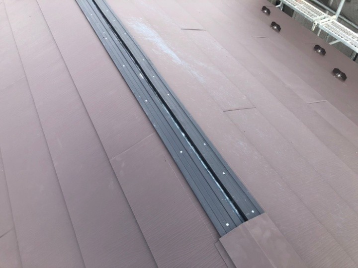 新規の「貫板」を設置