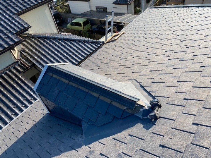 新規の「貫板」を設置する作業工程