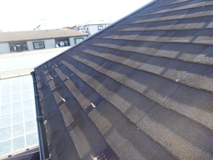 使用されている屋根は化粧スレート