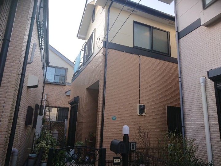 「屋根塗装・外壁塗装」が完工したお住まい