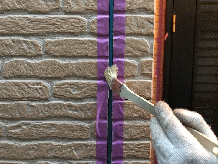 プライマーを塗布