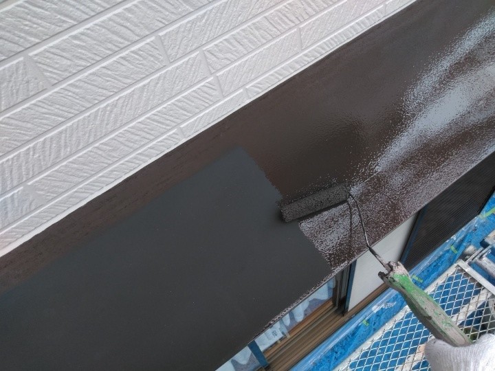 日本ペイント「ファインSi」を使用した付帯部の塗装工事