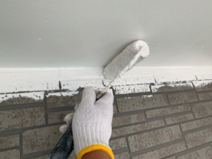 付帯部への塗装作業