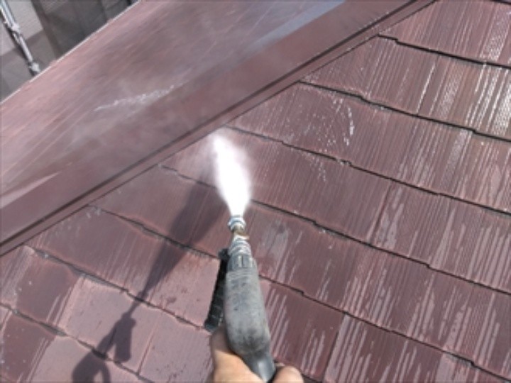 屋根の高圧洗浄
