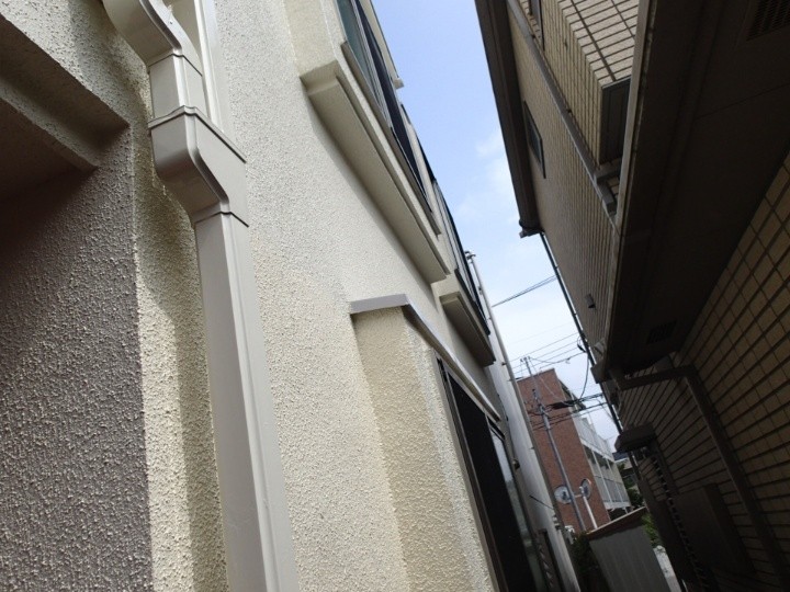 パーフェクトトップを用いた外壁塗装工事後の最終チェック作業