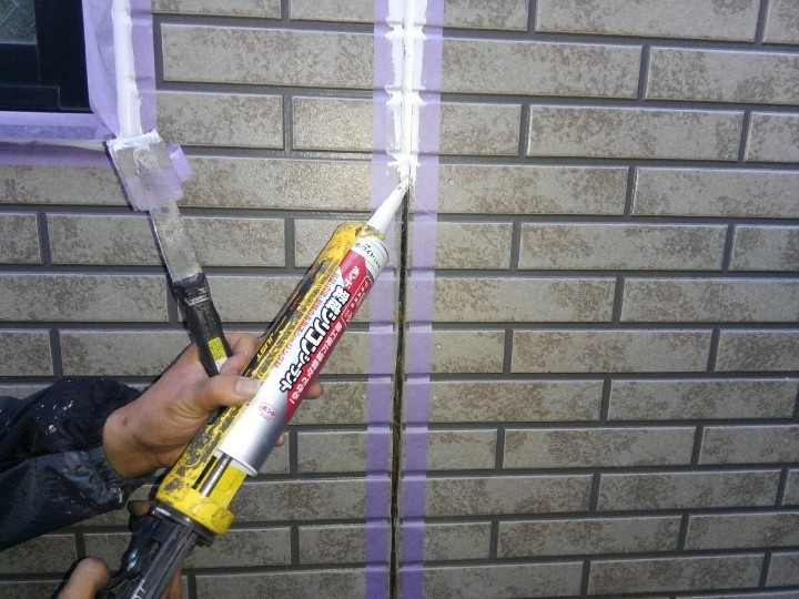 コーキング充填