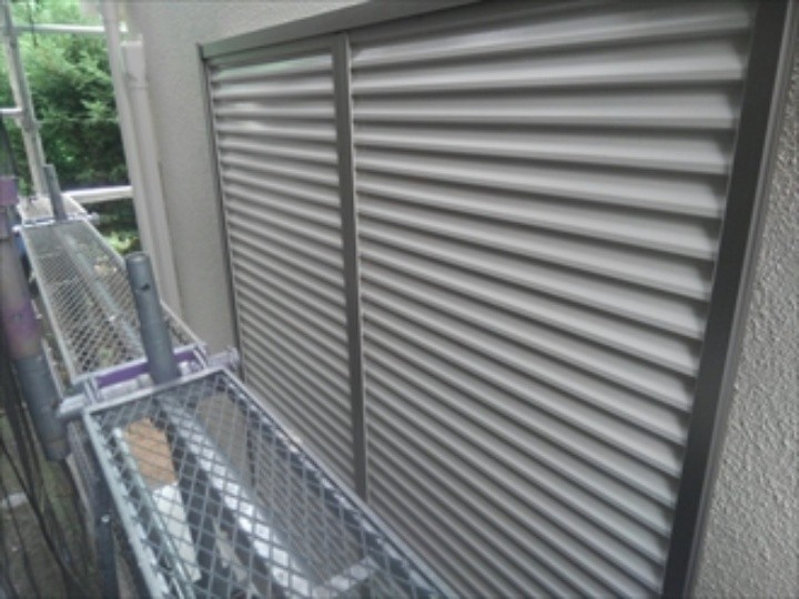 シャッターBOXの塗装工事