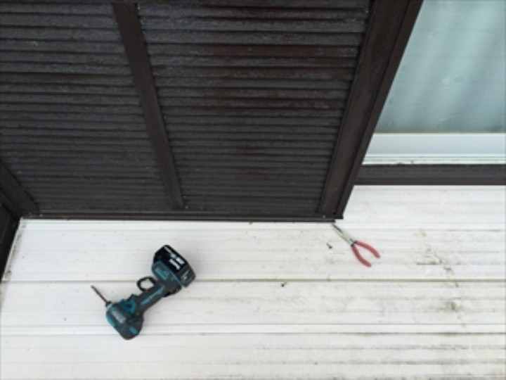 既存の戸袋を撤去