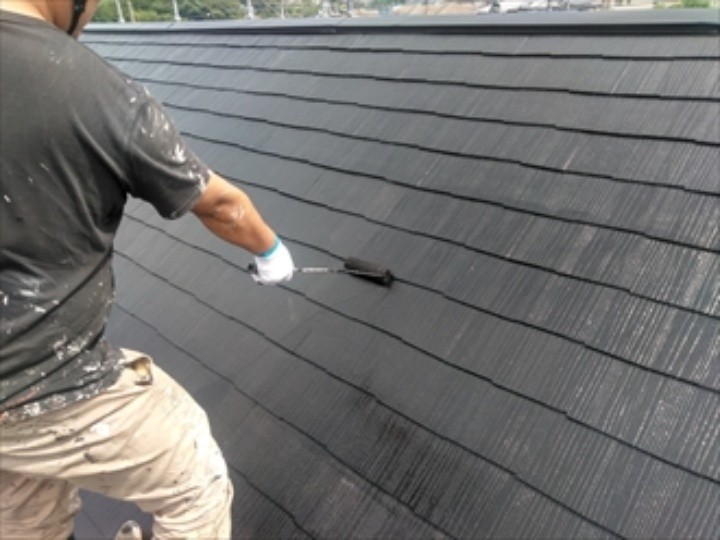 「ファインパーフェクトベスト」を塗装する作業工程