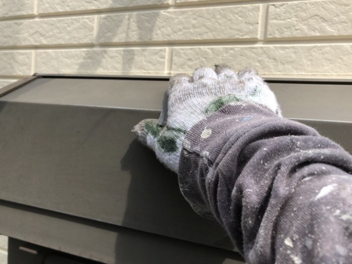 付帯部にケレン作業を実施