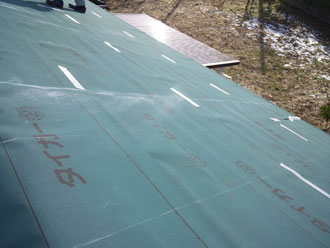 いすみ市　屋根リフォーム　カバー工事　防水紙新設