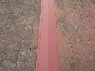 佐倉市　屋根　板金工事　新しい板金の設置完了