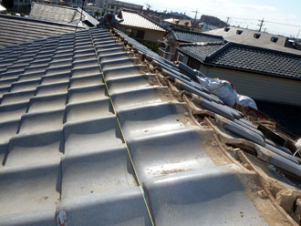 佐倉市　屋根　棟瓦取り直し　漆喰詰め直し　糸張り