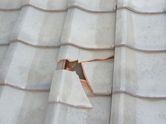 佐倉市　屋根　棟瓦取り直し　漆喰詰め直し　点検　瓦の割れ