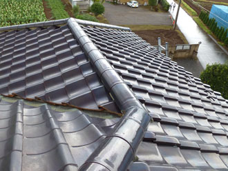 八街市　屋根点検　棟瓦　ゆがみ無し