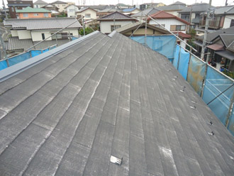 千葉市中央区　屋根塗装　外壁塗装　ベランダ防水　高圧洗浄　洗浄後の屋根　乾燥後