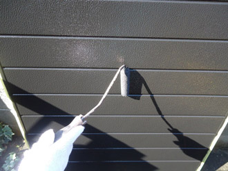 千葉市中央区　屋根塗装　外壁塗装　ベランダ防水　その他の塗装　雨戸　仕上げのローラー塗り