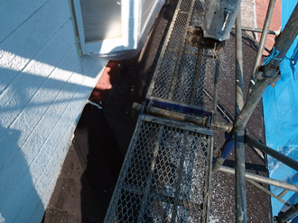 千葉市稲毛区　棟板金交換　屋根塗装　外壁塗装　足場の架設