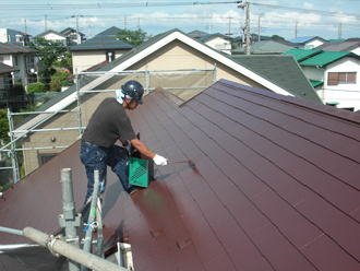 神奈川県厚木市　屋根塗装工事　上塗り