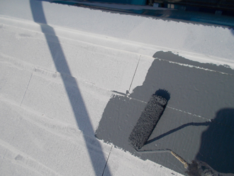 川崎市中原区　屋根塗装　外壁塗装　バルコニー防水　屋根中塗り