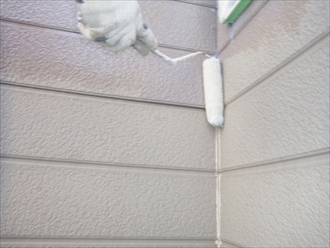 横浜市　外壁塗装　下塗り