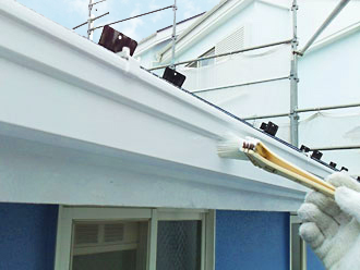 横浜市泉区　棟板金の交換　屋根塗装　外壁塗装　雨戸の塗装