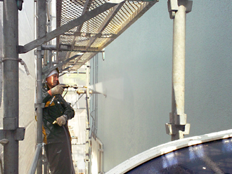 横浜市泉区　棟板金の交換　屋根塗装　外壁塗装　高圧洗浄　汚れた外壁の洗浄