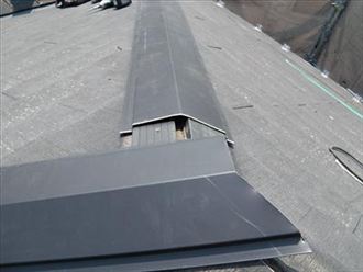 横浜市港南区　樹脂製の芯木を取り付け