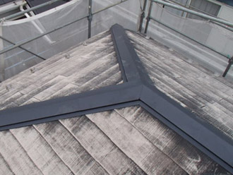 横浜市瀬谷区 棟板金交換　 屋根塗装・外壁塗装　　棟板金交換完了