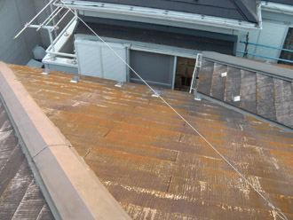 横浜市瀬谷区 棟板金交換　 屋根塗装・外壁塗装　点検　棟板金の様子