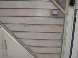 横浜市磯子区　外壁塗装　中塗り　ナノコンポジットW