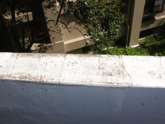 横浜市磯子区　細部塗装　擁壁補修前