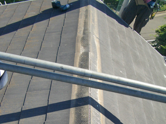 神奈川県磯子区　棟板金交換工事　棟板金撤去