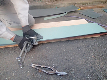 神奈川県　横浜市神奈川区　屋根葺き替え　トタン板加工