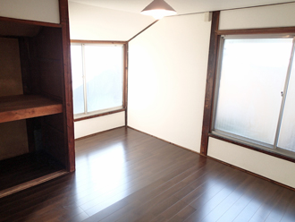 神奈川県　横浜市神奈川区　屋根葺き替え　内装工事完了