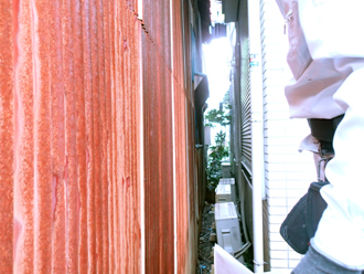 神奈川県　横浜市神奈川区　屋根葺き替え　外壁張替え　内装工事　外壁点検　錆発生