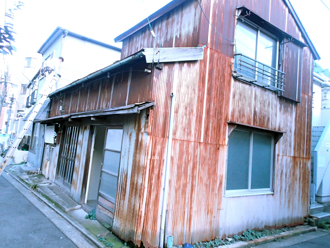 神奈川県　横浜市神奈川区　屋根葺き替え　外壁張替え　内装工事　外壁点検　錆発生