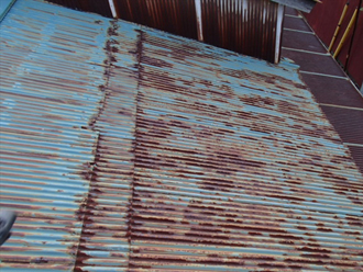 神奈川県　横浜市神奈川区　屋根葺き替え　外壁張替え　内装工事　屋根点検　錆発生