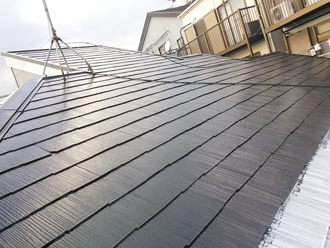 横浜市神奈川区　屋根塗装　外壁塗装　ベランダ防水　工事　中塗り　上塗り　全体写真　施工中