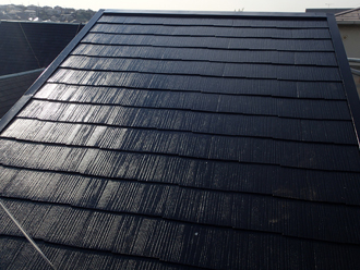 横浜市神奈川区　屋根塗装　外壁塗装　ベランダ防水　工事　塗装完了後　屋根　ブラック ルーフマイルドSi