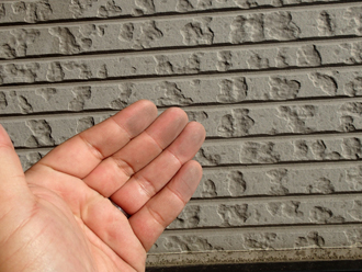 横浜市神奈川区　屋根塗装　外壁塗装　ベランダ防水　点検　外壁　チョーキング　粉