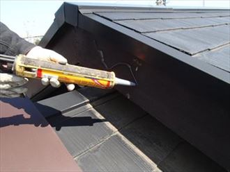 横浜市都筑区　板金交換　コーキング