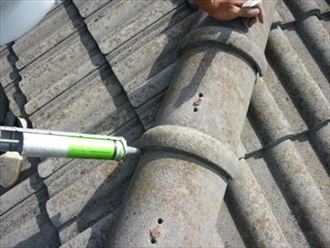 横浜市金沢区　ベランダ防水塗装　棟瓦のズレを整え