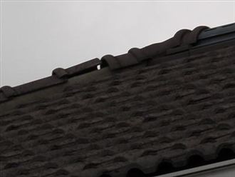 横浜市金沢区　ベランダ防水塗装　軒天が剥がれ