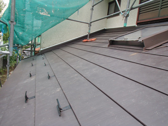 横浜市青葉区　屋根葺き替え工事　横段ルーフきわみ