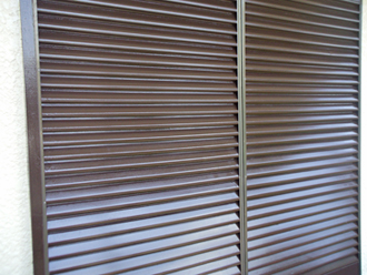 横浜市青葉区　部分塗装工事　雨戸