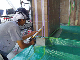 横浜市青葉区　コーキング目地補修