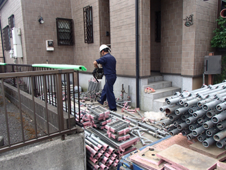 横浜市青葉区　足場架設