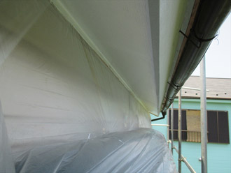 横浜市　鶴見区　屋根葺き替え　軒天の塗装