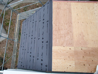 屋根塗装工事　屋根葺き替え工事　防水紙設置